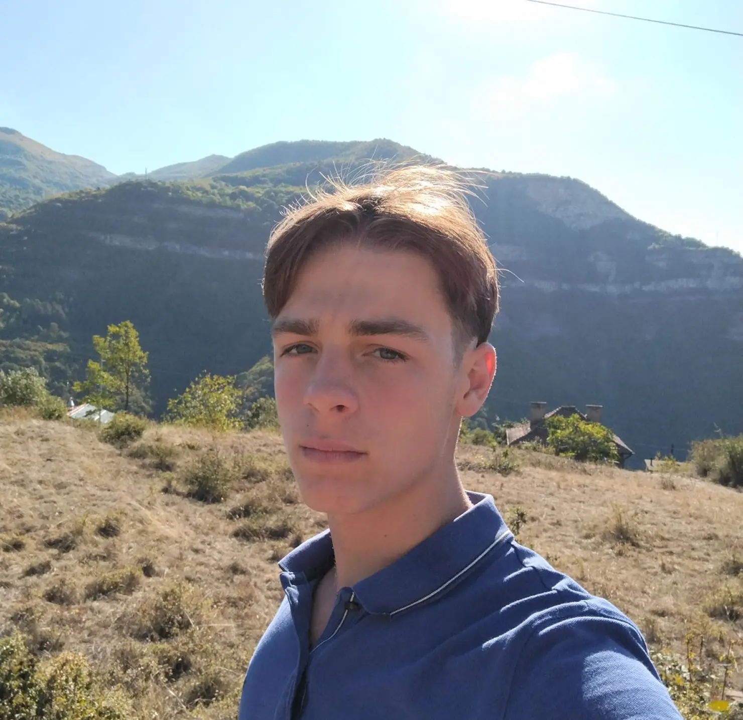 Екип спонсори